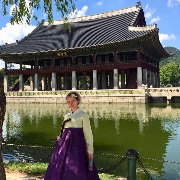 Meet your Posher, Claudia - Picture 8 of 11